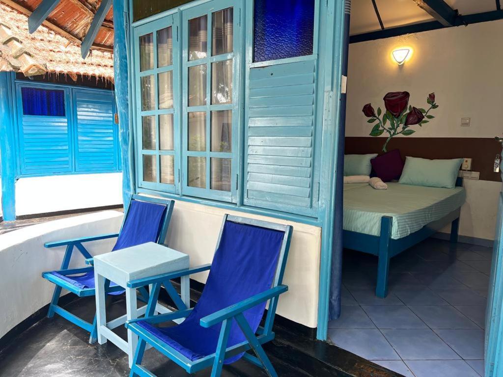 Tsunami Beach Hotel Аругам-Бей Екстер'єр фото